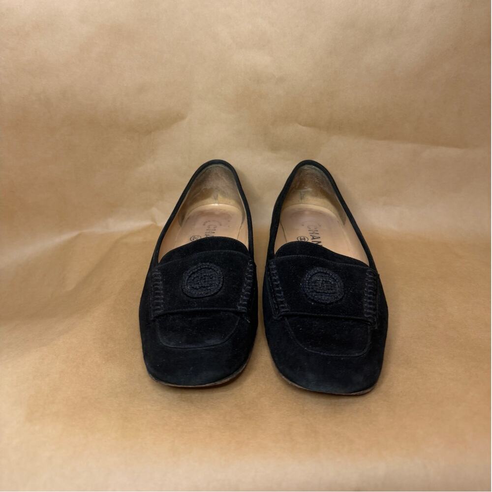 AUTHENTIC CHANEL Coco Mark Suede Vintage Loafers SZ 37